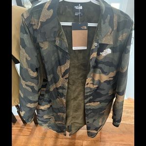 The North Face Size Small NWT